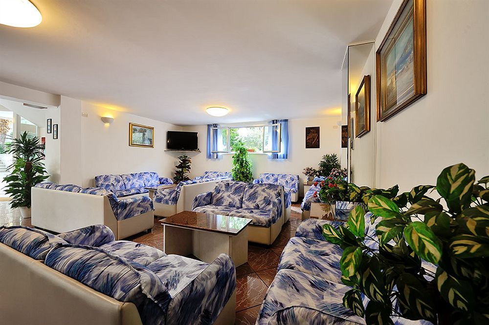Hotel Samoa Римини Екстериор снимка